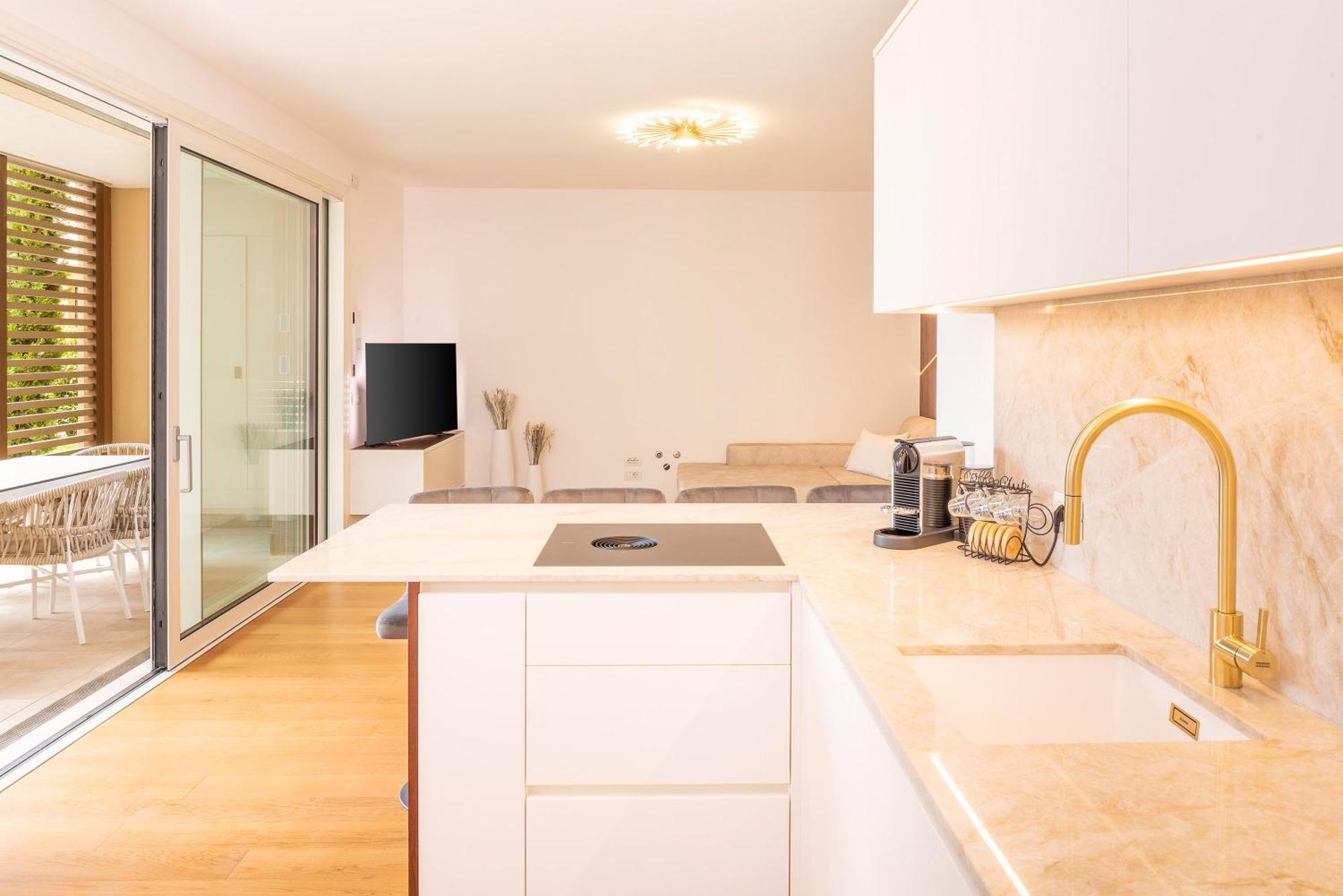 Lifestyle Apartments Dante Bardolino Ngoại thất bức ảnh