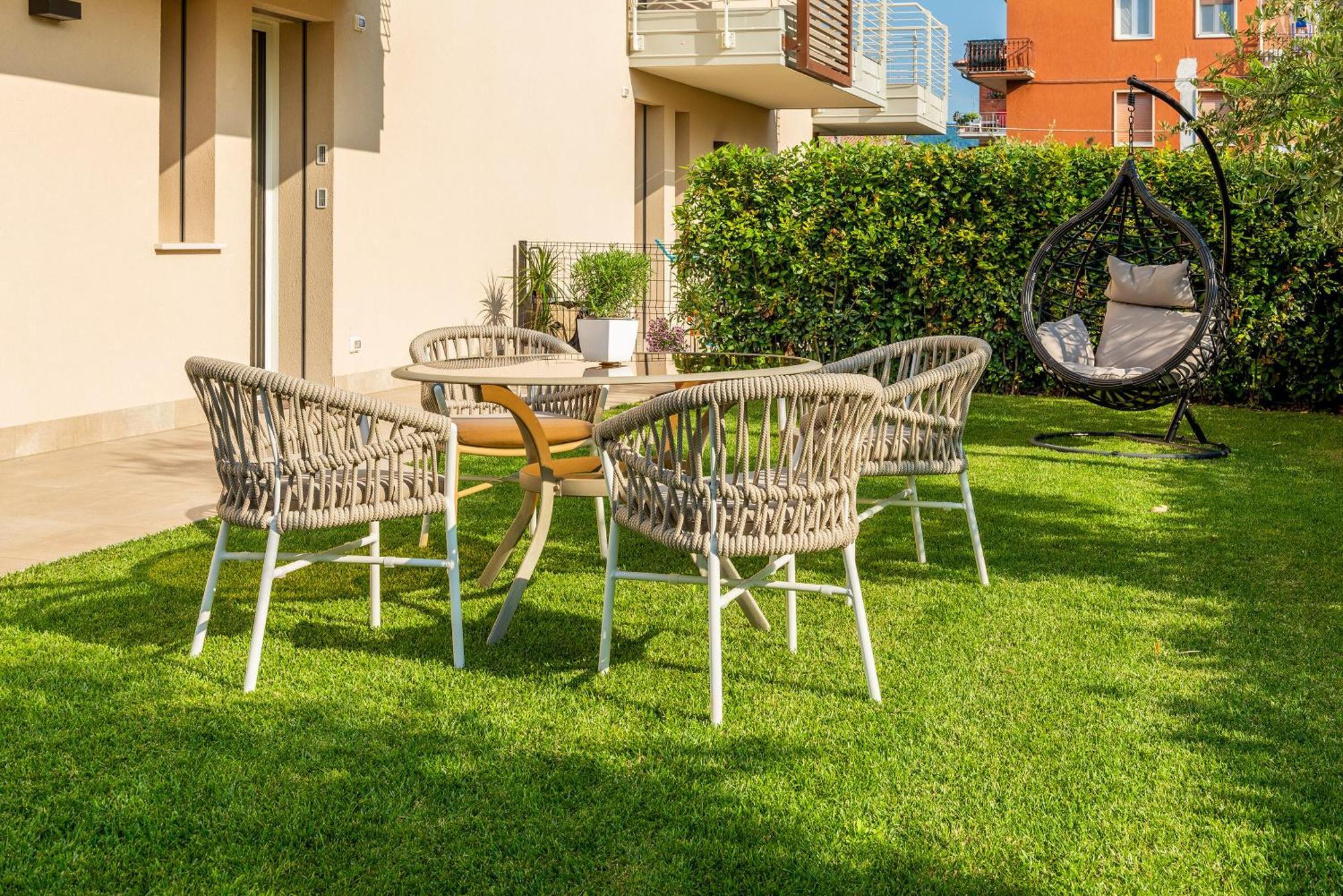 Lifestyle Apartments Dante Bardolino Ngoại thất bức ảnh